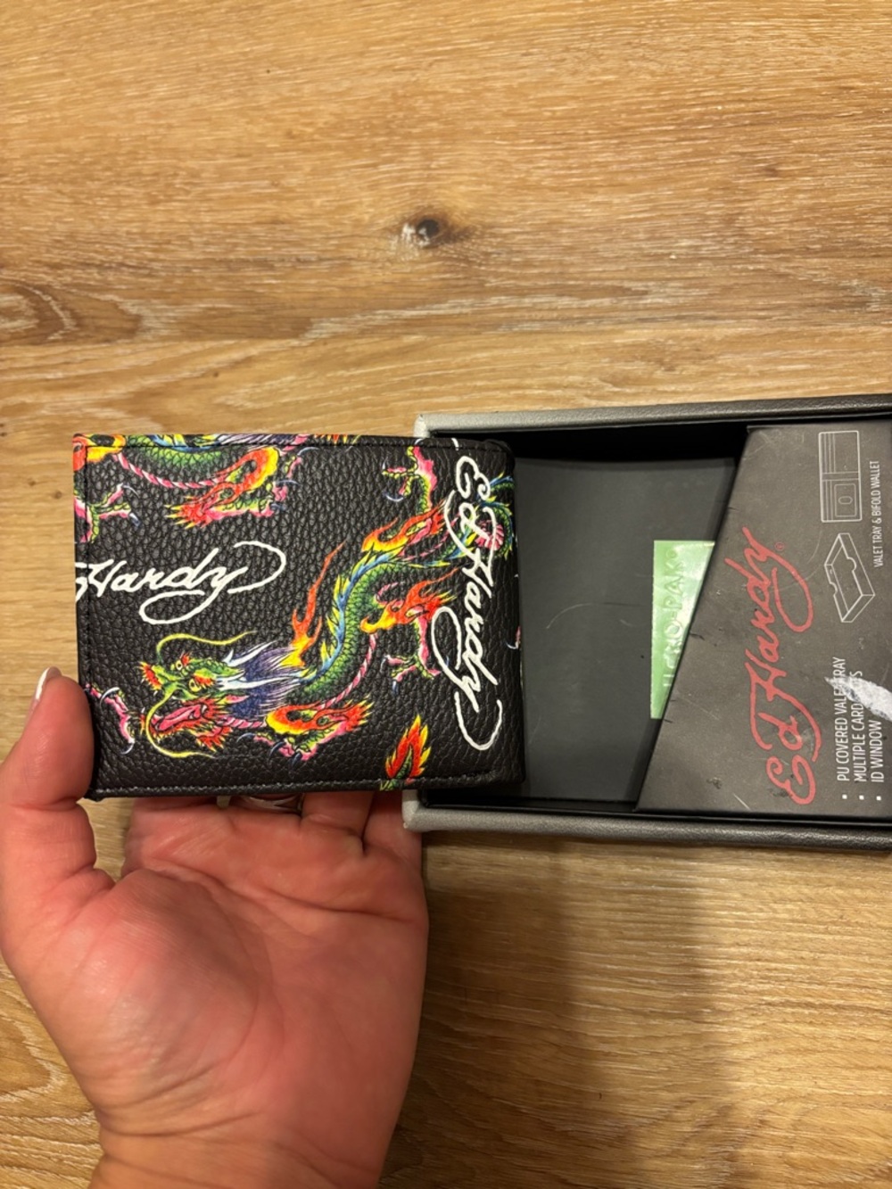 Ed Hardy Wallet NWT - Picture 5 of 6